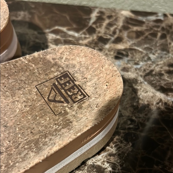 Reef Tan Leather Sandals - Picture 3 of 6